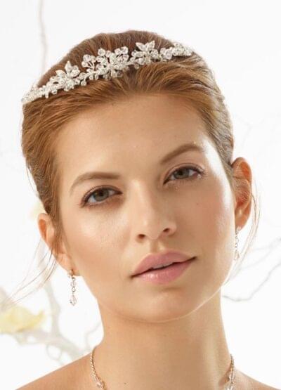 Brudetiara mad blanke stener