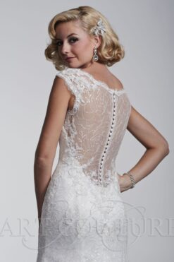 havfrue brudekjole med blonderygg art couture ac388 bak