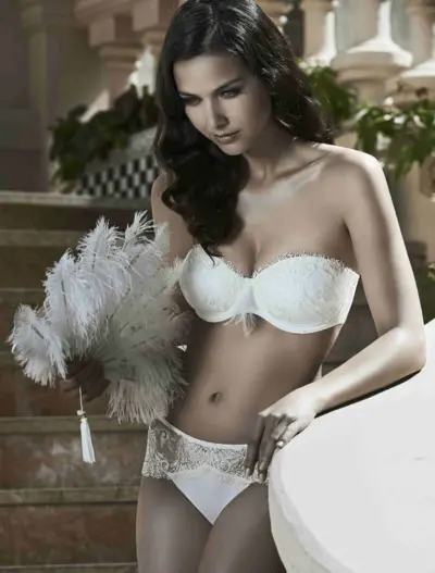 Eksklusiv Brude BH med blonder Ivory Emperatriz 22067