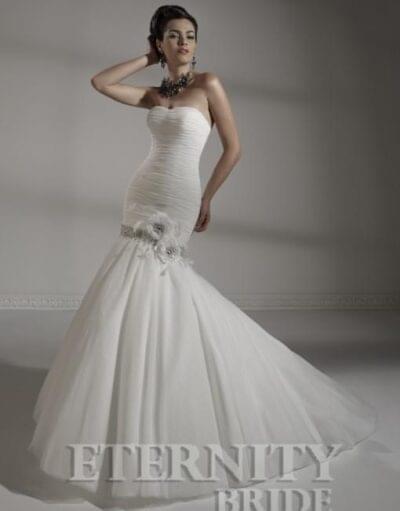 havfruesnitt brudekjole med tyll etrenity bride d5036 front