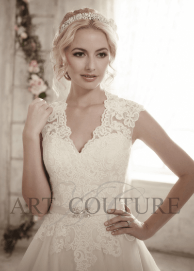 blondebrudekjole med nydelige detaljer artcoutoure ac481 abelone brudesalong