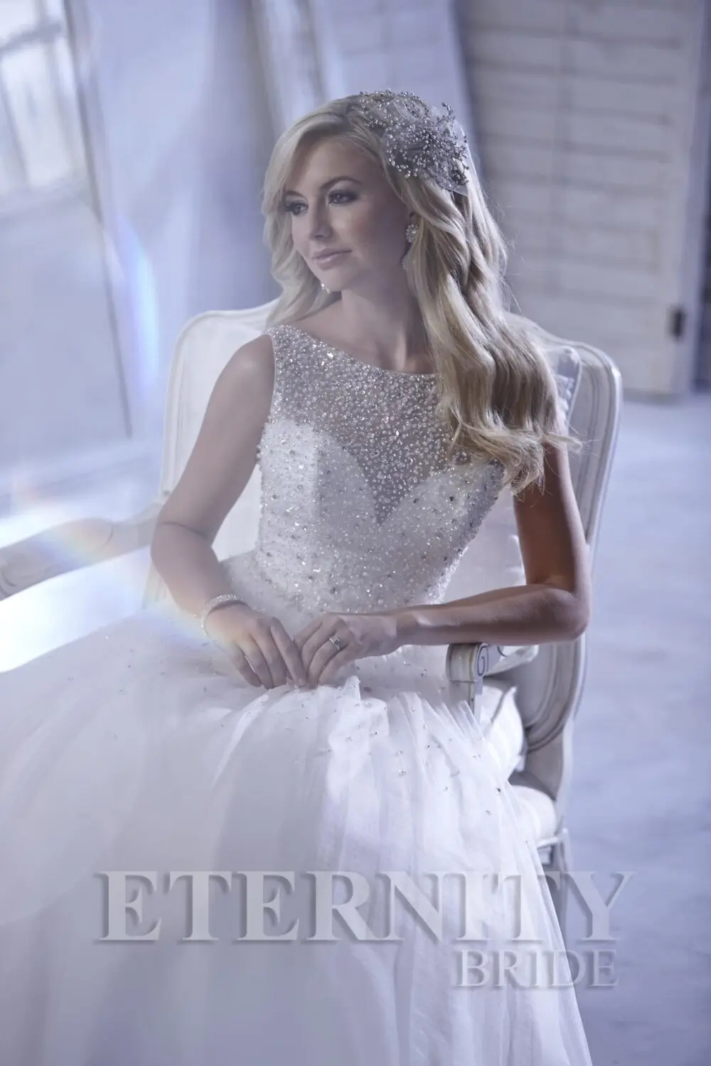 Tyllbrudekjole bestrødd med paljetter og stener Eternity Bride D5287 str 38 - Bilde 2