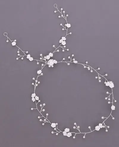 Brudewire til håret med ivory blomster og perler. ABELONE.NO