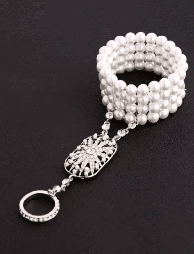 Vintage armbånd med perler. Great Gatsby